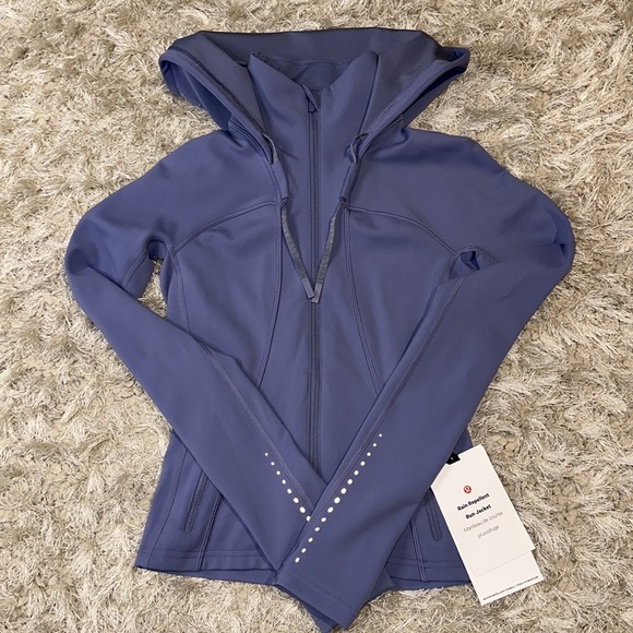 Lululemon || NWT || Rain Repellent Running Jacket || 0 || Peri - Picture 3 of 3